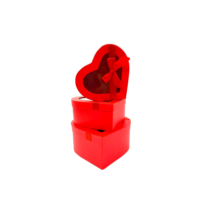 Coffret fenêtre cœur rouge ruban